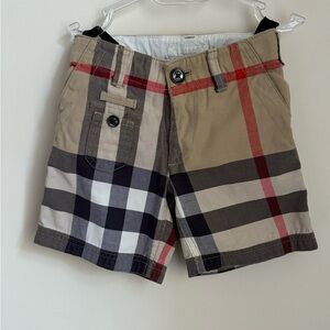 Burberry Toddler girls shots size 2 Y